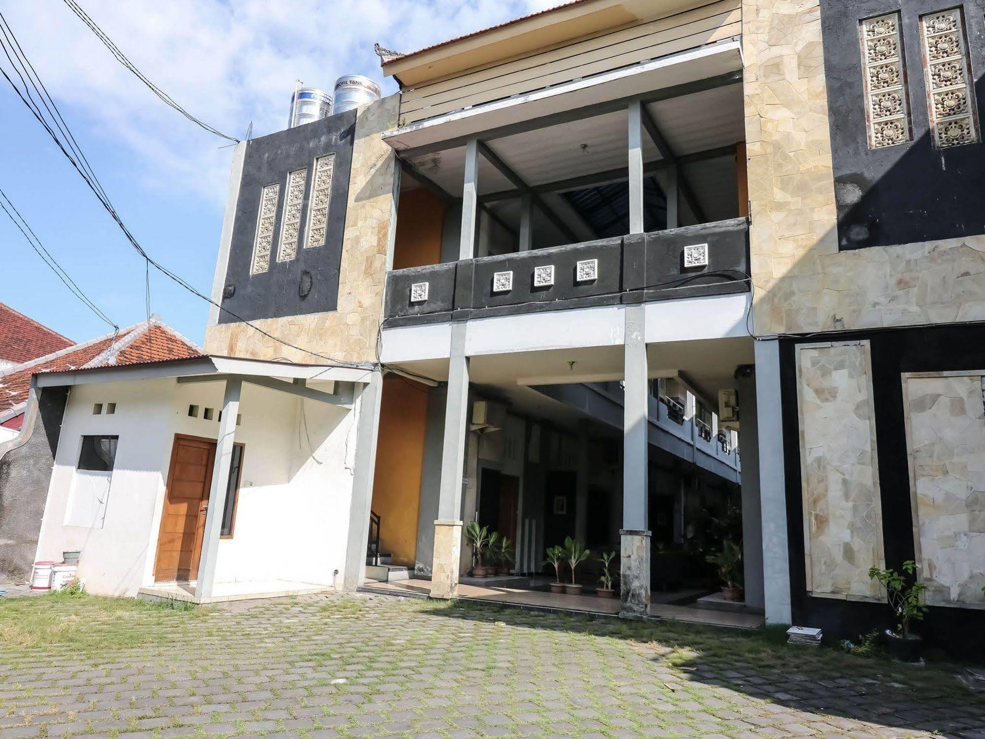 Super Oyo 91495 Hotel Indah Residence Denpasar Exteriér fotografie