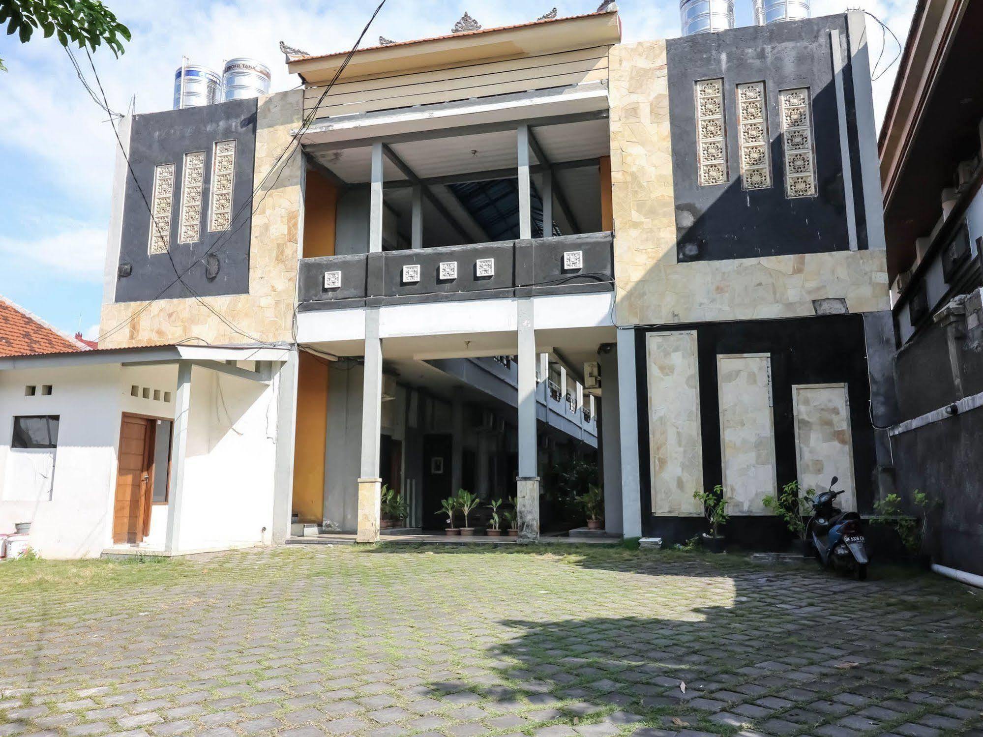 Super Oyo 91495 Hotel Indah Residence Denpasar Exteriér fotografie
